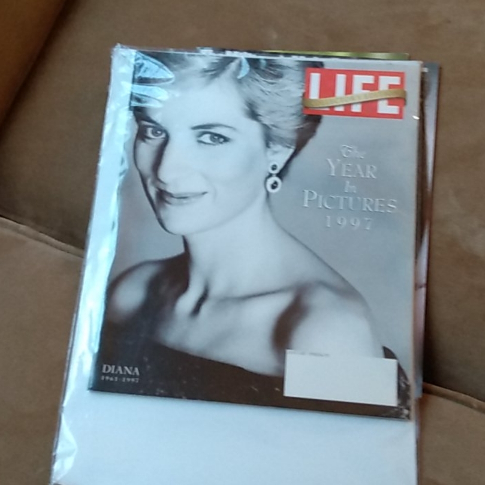 Historical  3 Magazines of Royalty